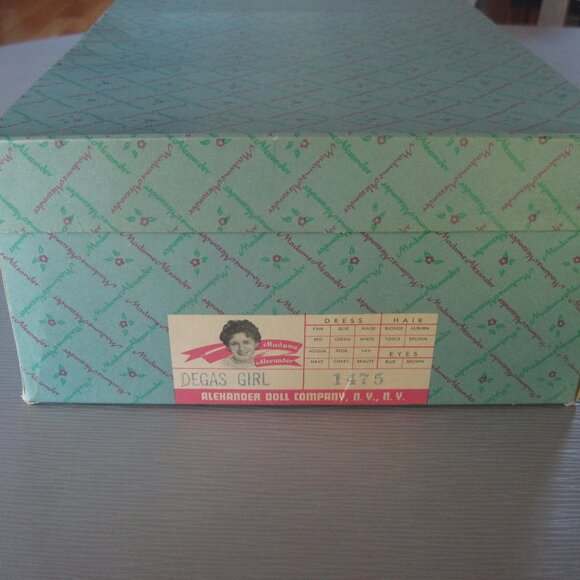 Madame Alexander Degas Girl 14" Porcelain Doll #1575 Vintage Original Box + Tags - Picture 5 of 5